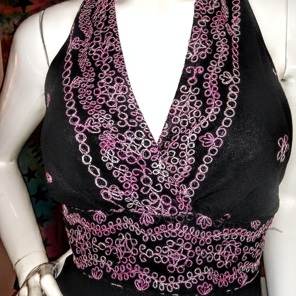 Ladies halter top - Picture 3 of 7